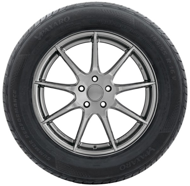 Bok opony z bieżnikiem Summer Performance od Paxaro Bok opony z bieżnikiem Summer Performance od Paxaro